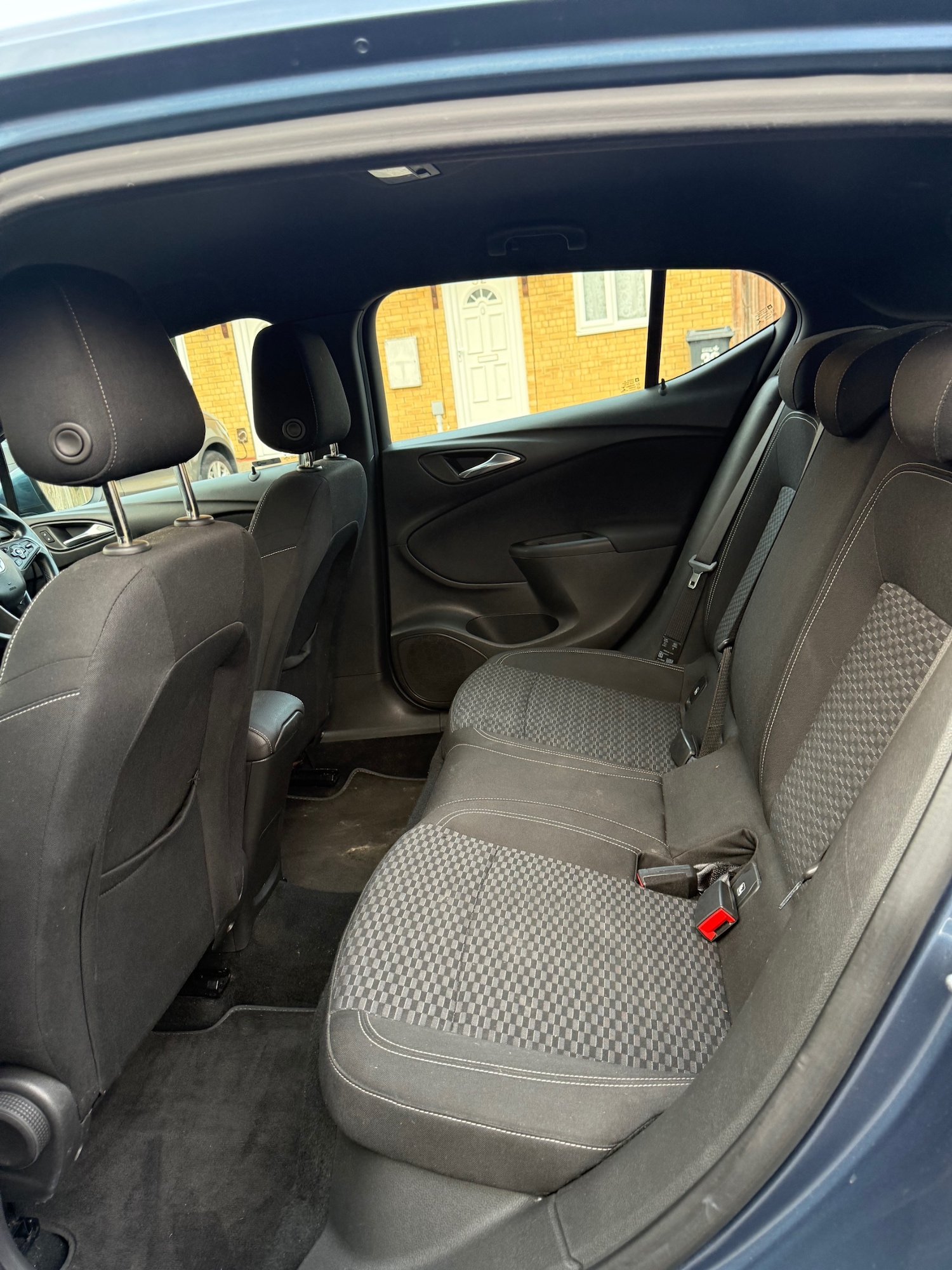 Used Vauxhall Astra 2016 for sale - 76350920: Photo 11