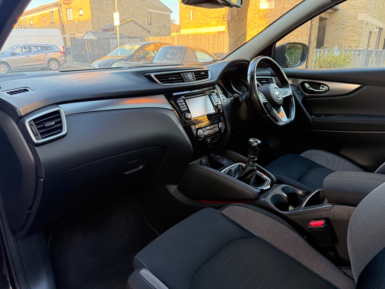 Used Nissan Qashqai 2017 for sale - 76187332: Photo 10