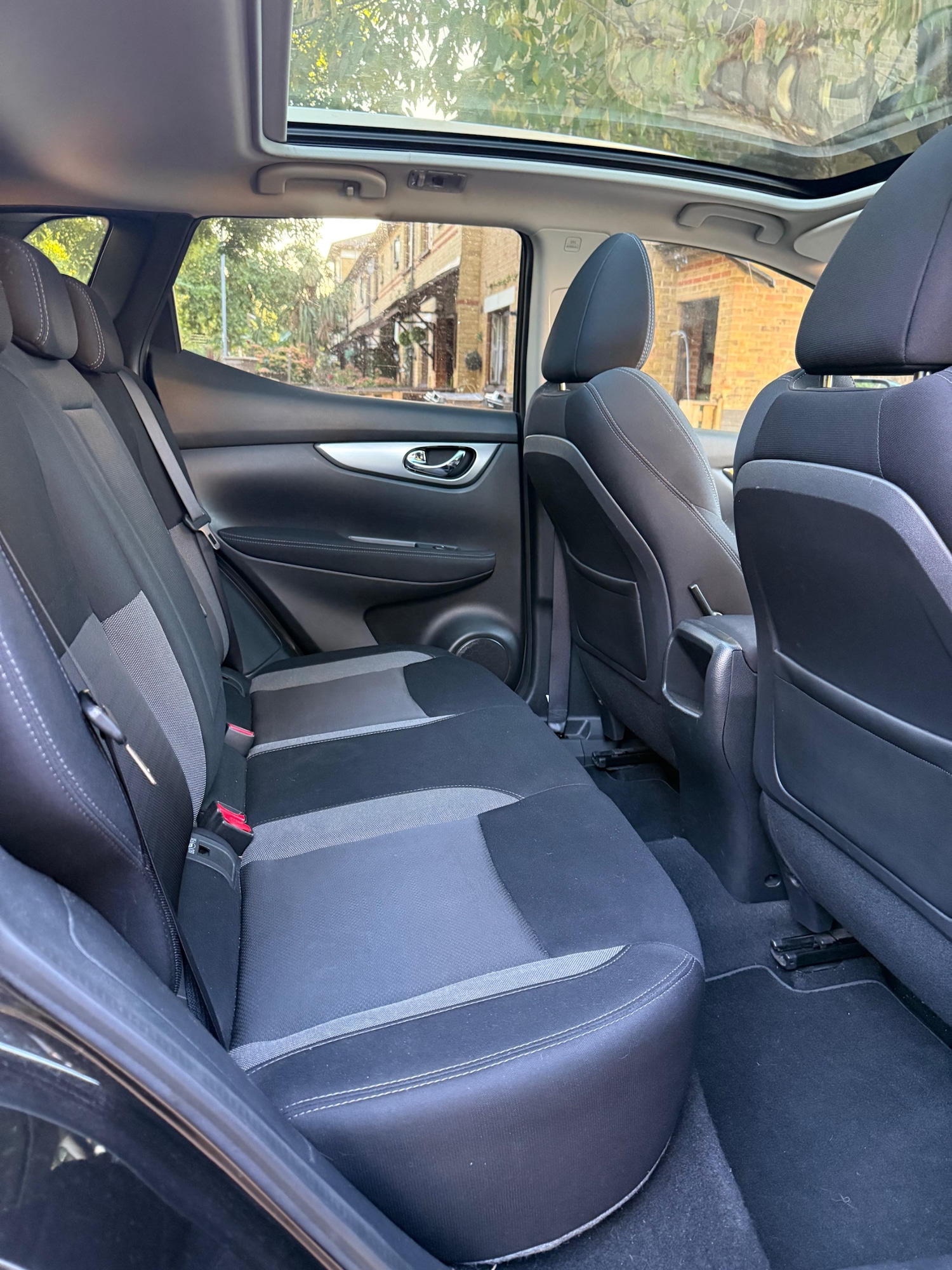 Used Nissan Qashqai 2017 for sale - 76187332: Photo 12