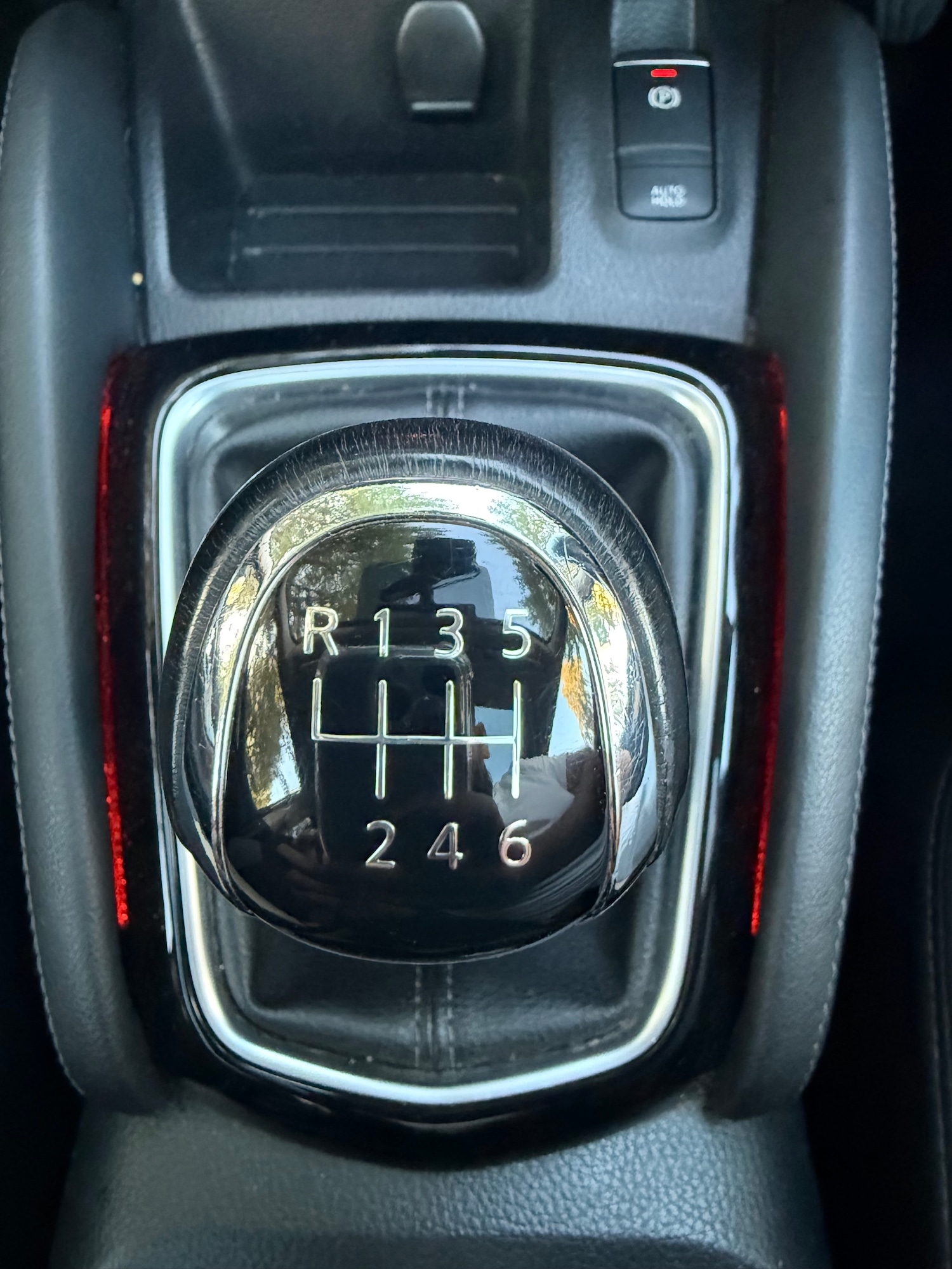 Used Nissan Qashqai 2017 for sale - 76187332: Photo 16