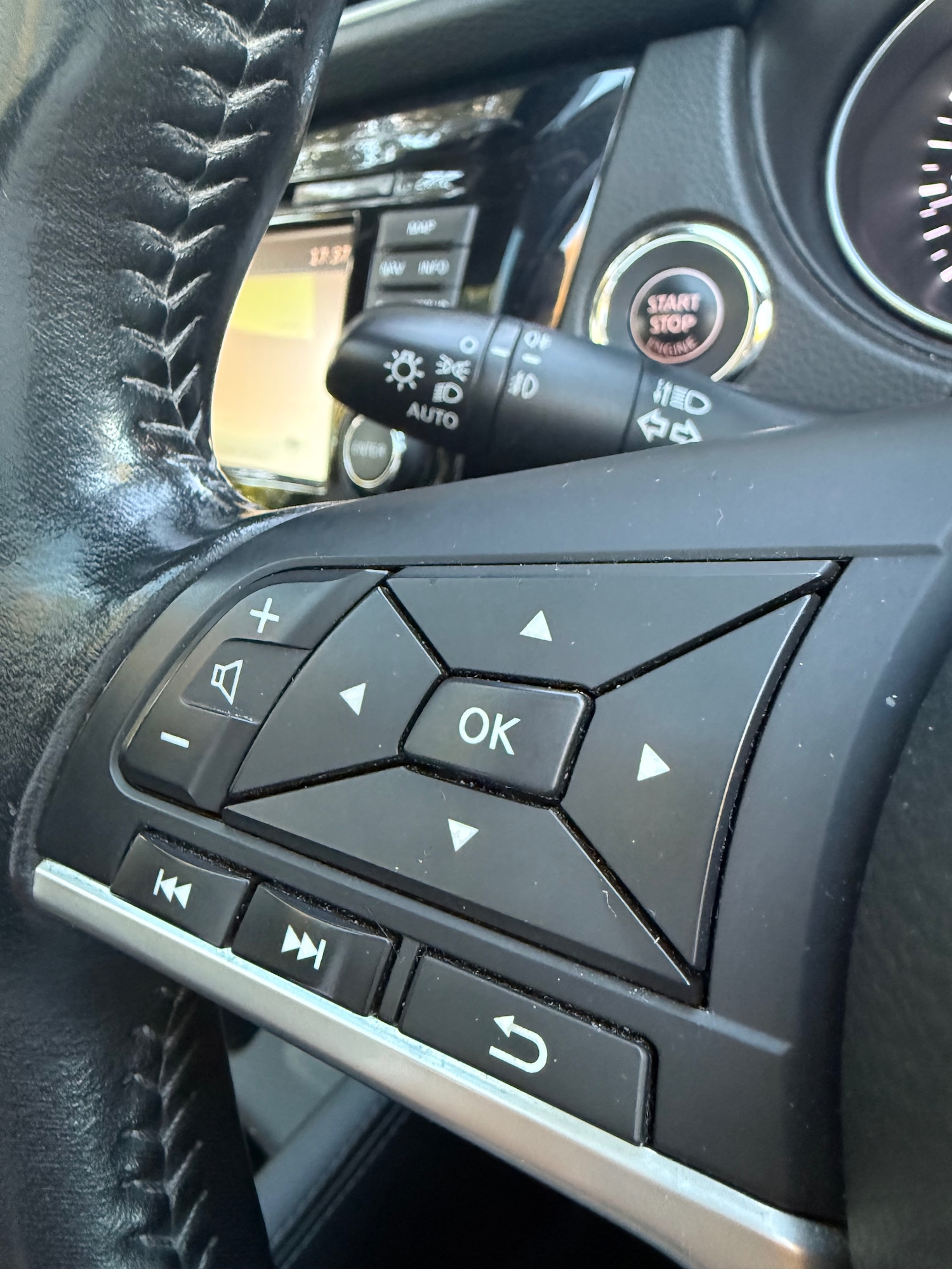 Used Nissan Qashqai 2017 for sale - 76187332: Photo 17