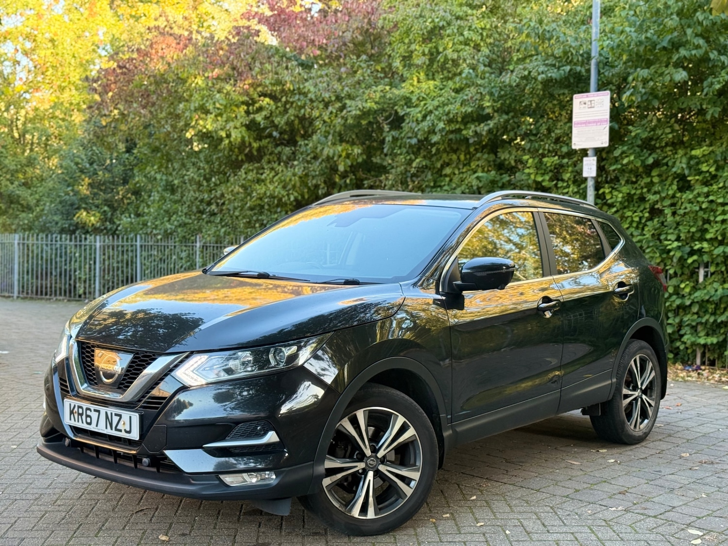 Used Nissan Qashqai 2017 for sale - 76187332: Photo 3