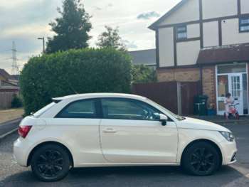 Used Audi A1 2011 for sale - 75097524: Photo