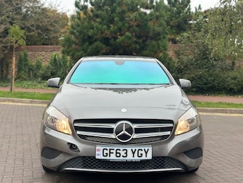 Used Mercedes-Benz A-Class 2013 for sale - 76265398: Photo 2