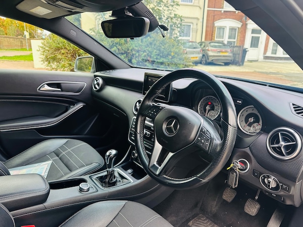 Used Mercedes-Benz A-Class 2013 for sale - 76265398: Photo 8