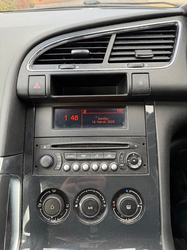 Used Peugeot 3008 2015 for sale - 74045580: Photo 14