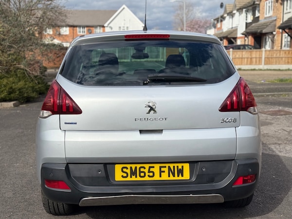 Used Peugeot 3008 2015 for sale - 74045580: Photo 6