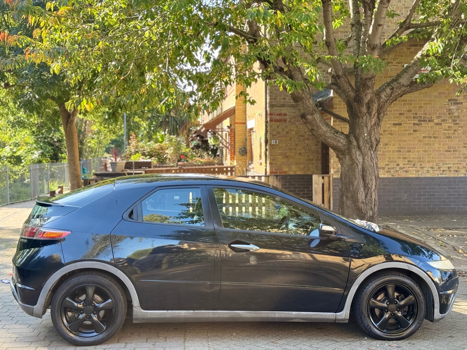 Used Honda Civic 2009 for sale - 76380345: Photo 8