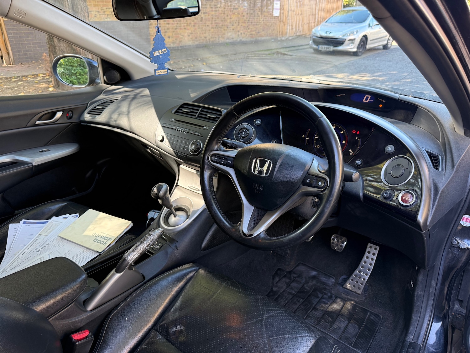 Used Honda Civic 2009 for sale - 76380345: Photo 9