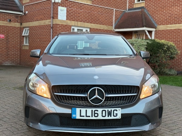 Used Mercedes-Benz A-Class 2016 for sale - 76073863: Photo 2