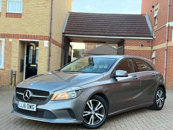 Used Mercedes-Benz A-Class 2016 for sale - 76073863: Photo 3