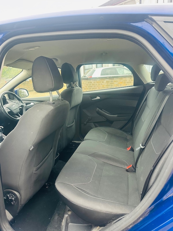 Used Ford Focus 2015 for sale - 76257947: Photo 10