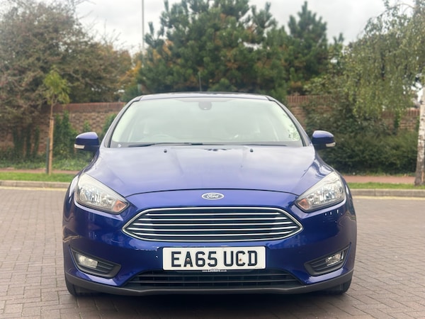 Used Ford Focus 2015 for sale - 76257947: Photo 2