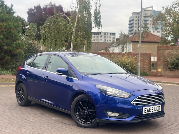 Used Ford Focus 2015 for sale - 76257947: Photo 3