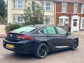 Used Vauxhall Insignia 2017 for sale - 76141164: Photo