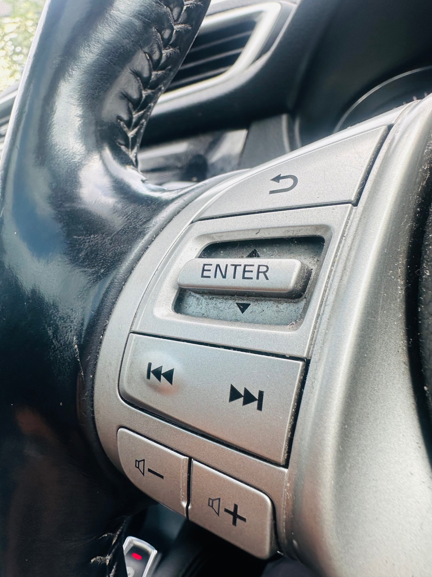 Used Nissan Qashqai 2015 for sale - 76195874: Photo 16