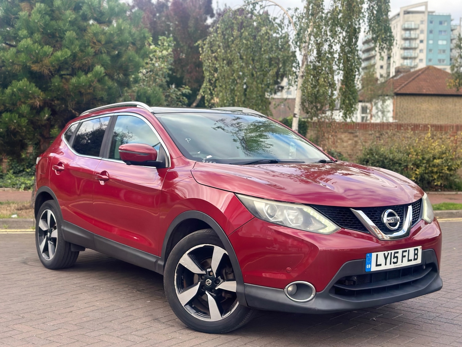 Used Nissan Qashqai 2015 for sale - 76195874: Photo 3