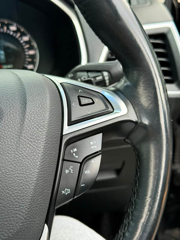 Used Ford Edge 2017 for sale - 76284285: Photo 22