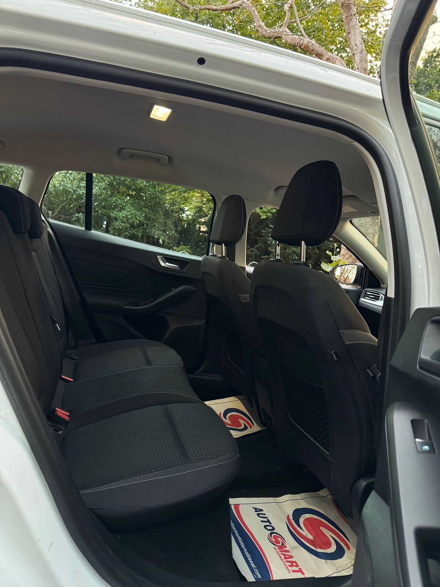 Used Ford Focus 2018 for sale - 76142135: Photo 10