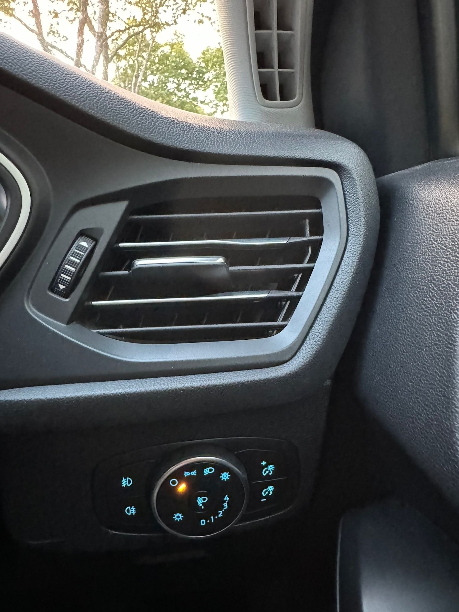 Used Ford Focus 2018 for sale - 76142135: Photo 17