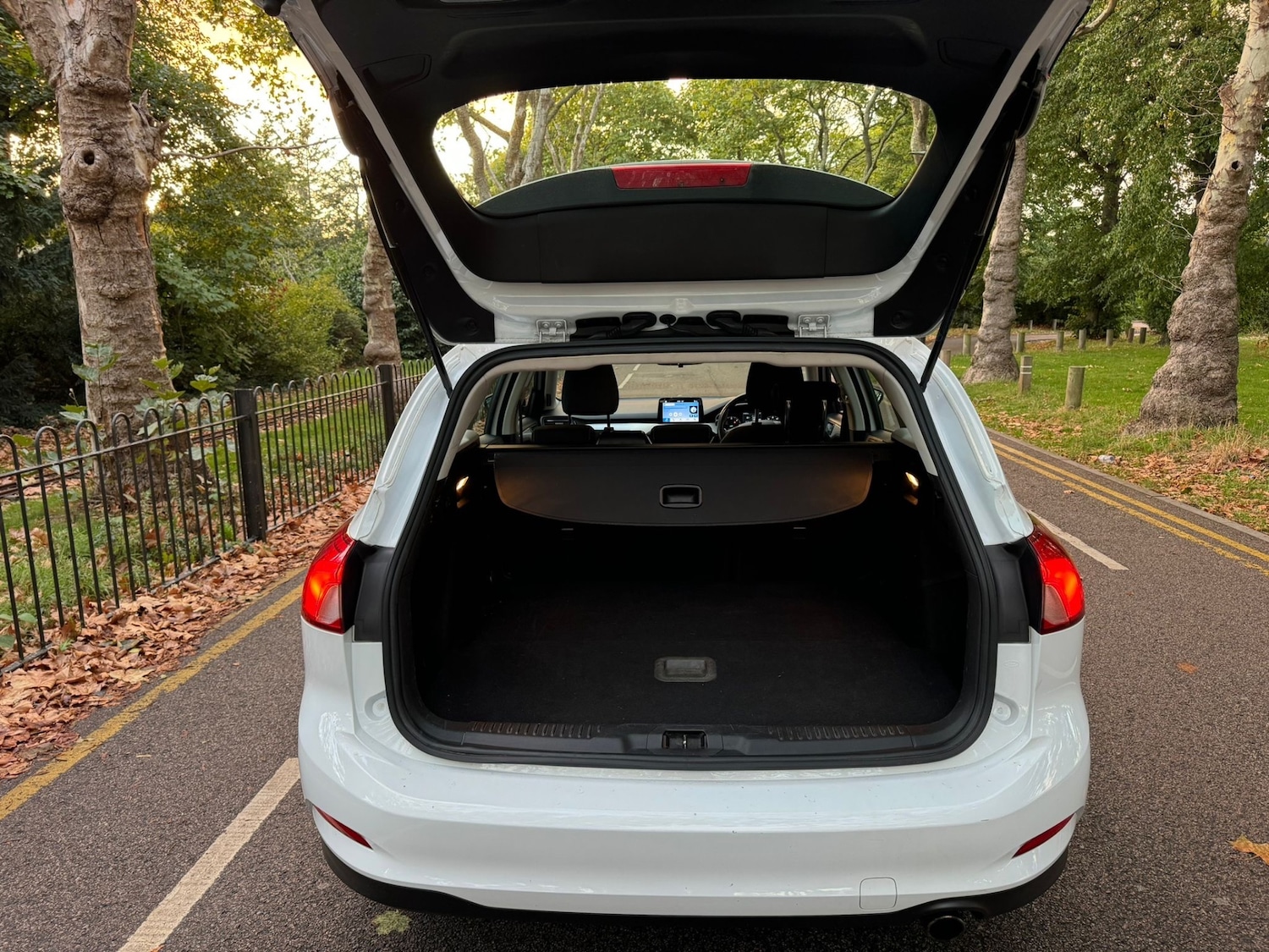 Used Ford Focus 2018 for sale - 76142135: Photo 18