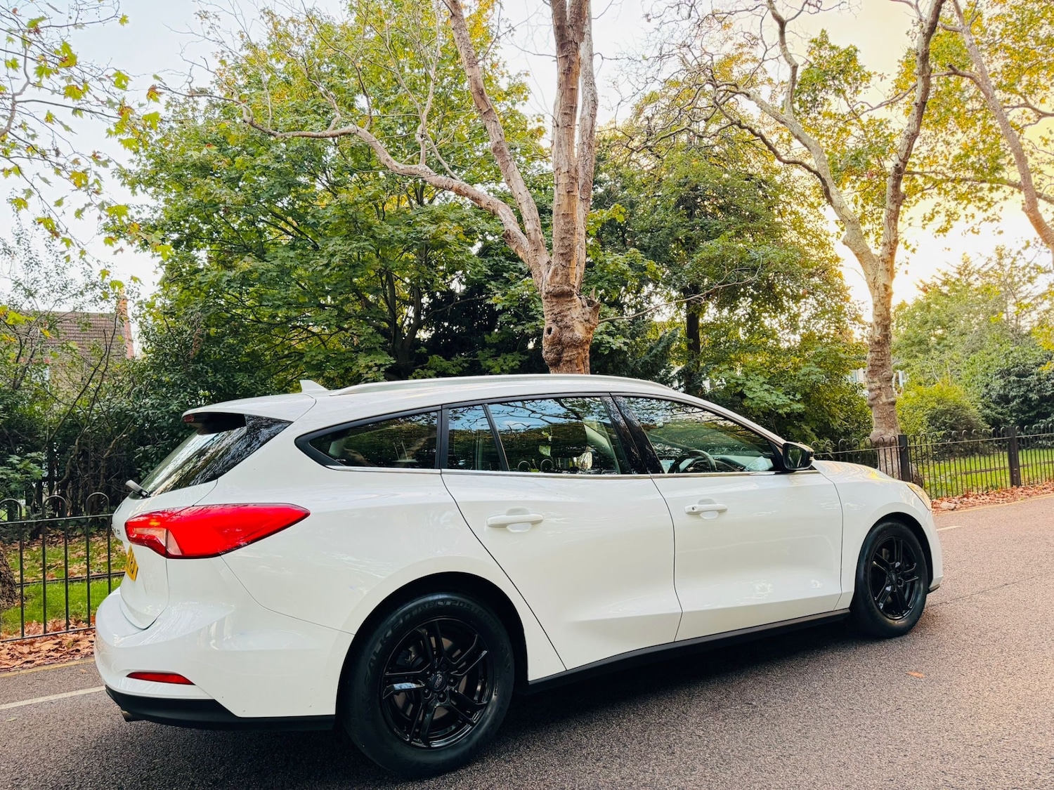 Used Ford Focus 2018 for sale - 76142135: Photo 7