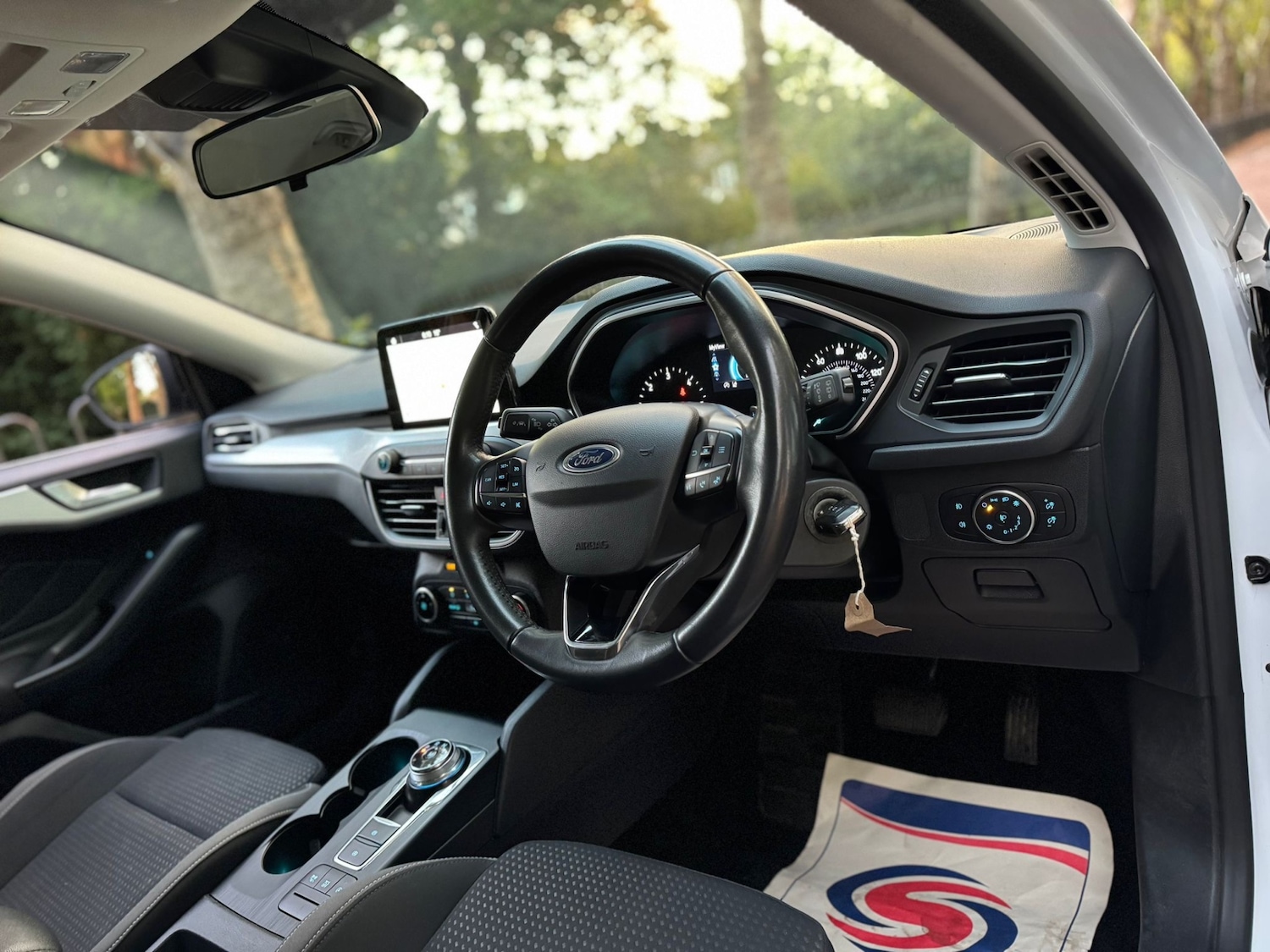 Used Ford Focus 2018 for sale - 76142135: Photo 8