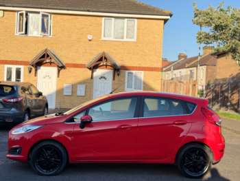 Used Ford Fiesta 2015 for sale - 74688370: Photo