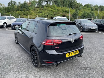Used Volkswagen Golf 2015 for sale - 75327838: Photo
