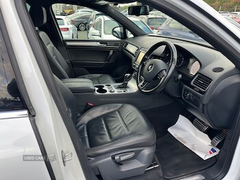 Used Volkswagen Touareg 2016 for sale - 76359522: Photo