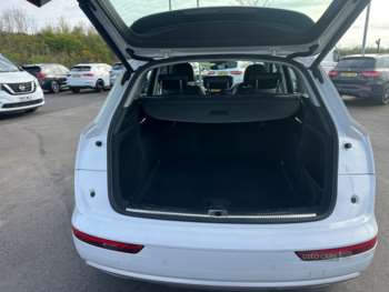 Used Audi Q5 2019 for sale - 74384887: Photo