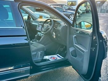 Used Volkswagen Tiguan 2020 for sale - 77192735: Photo