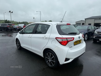 Used Toyota Yaris 2018 for sale - 79085903: Photo