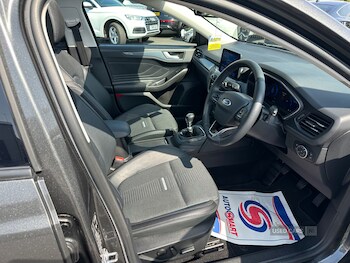 Used Ford Focus 2021 for sale - 75770444: Photo