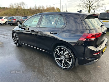 Used Volkswagen Golf 2022 for sale - 76743964: Photo