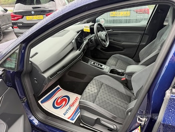 Used Volkswagen Golf 2020 for sale - 79084855: Photo