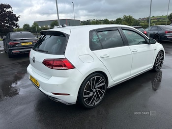 Used Volkswagen Golf 2017 for sale - 75966168: Photo