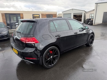 Used Volkswagen Golf 2019 for sale - 78319789: Photo