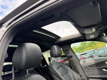 Used Mercedes-Benz GLC 2018 for sale - 79795238: Photo