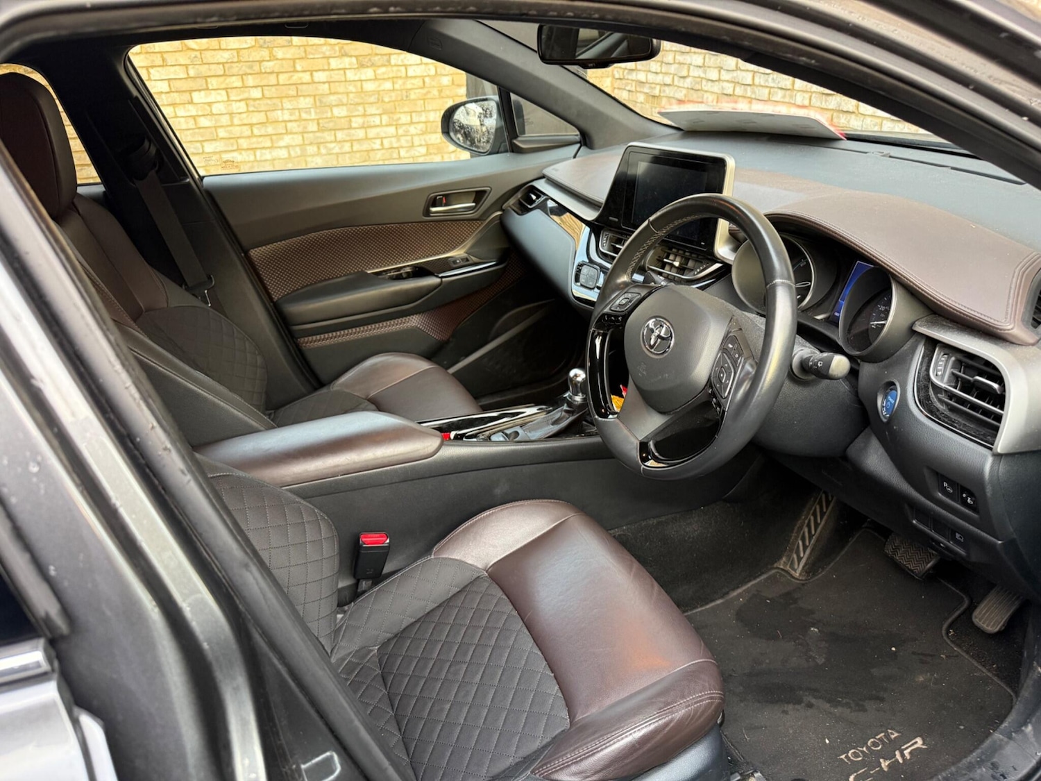 Used Toyota C-HR 2018 for sale - 77344105: Photo 7