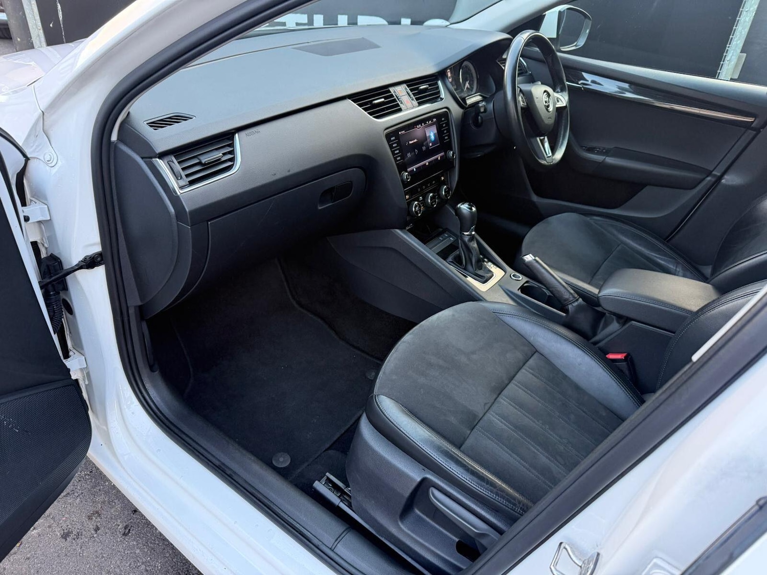 Used Skoda Octavia for sale - 77753904: Photo 32