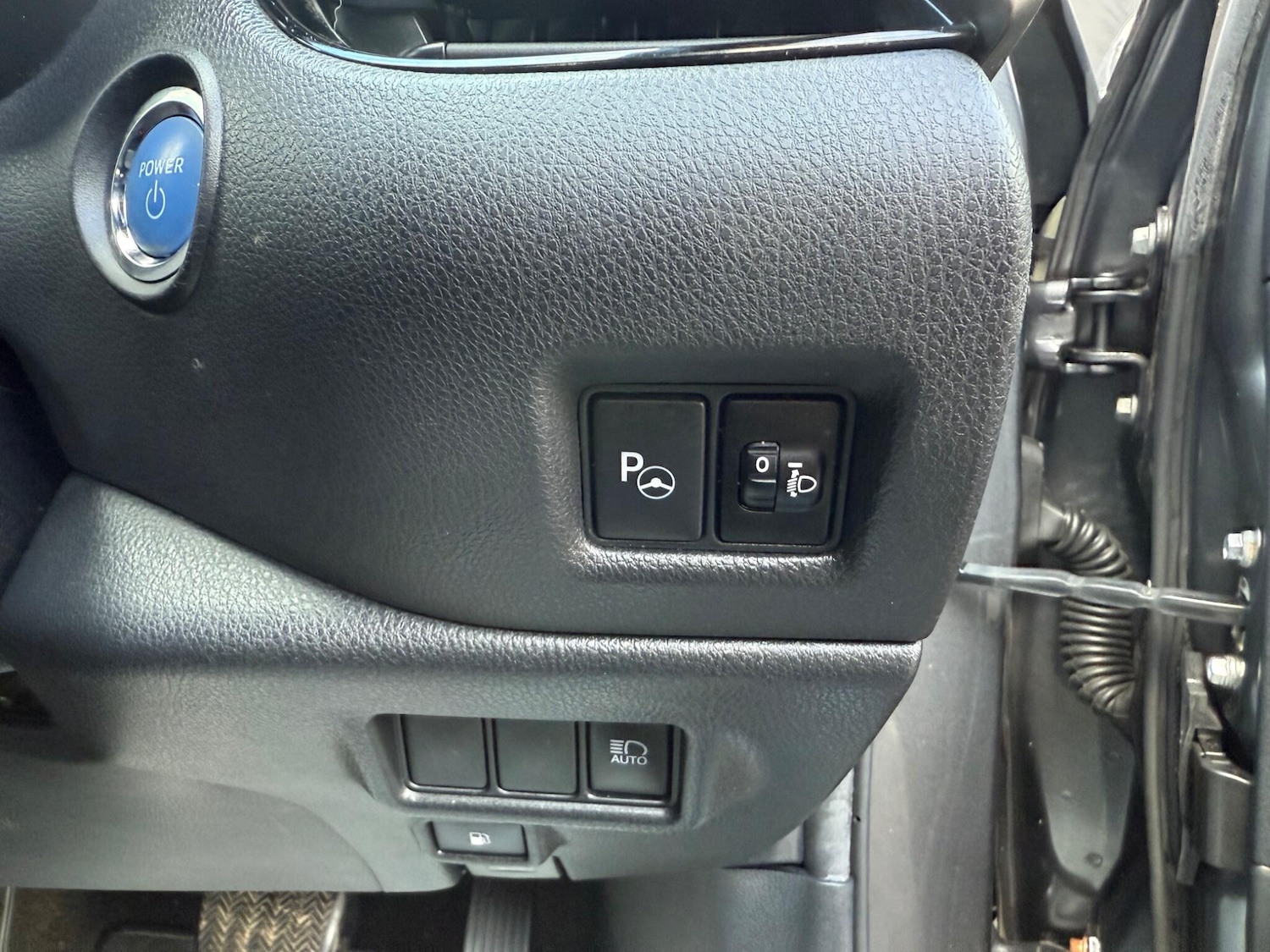 Used Toyota C-HR 2018 for sale - 77524420: Photo 21