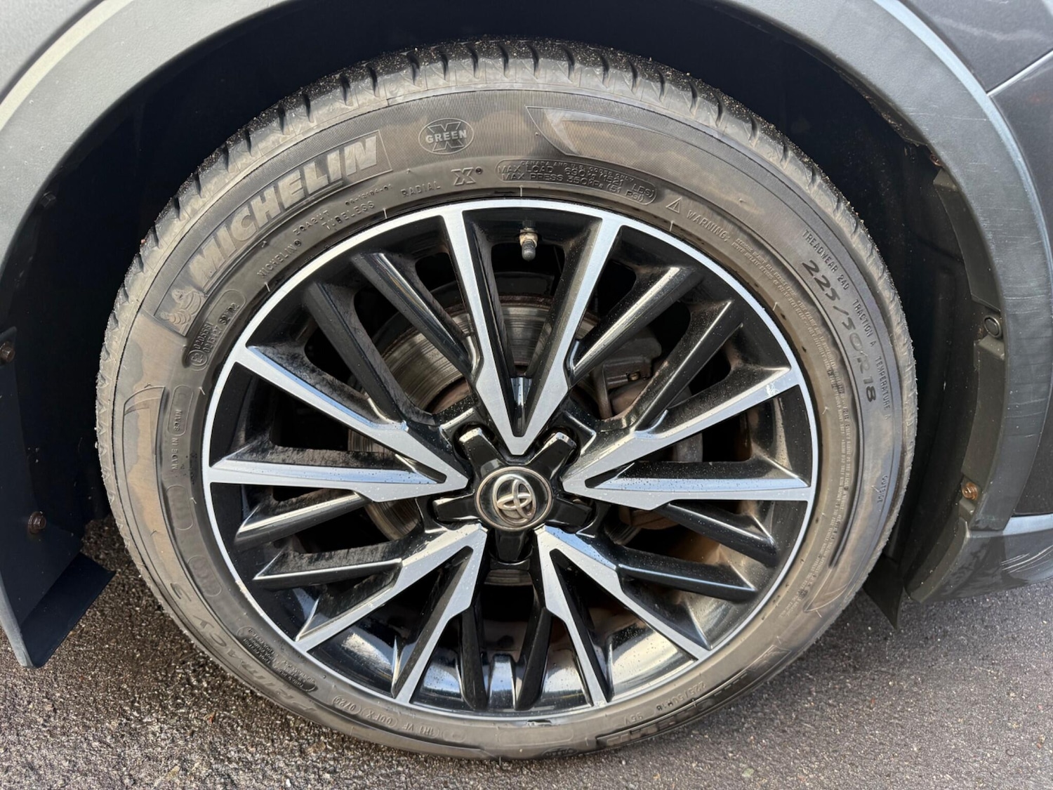 Used Toyota C-HR 2018 for sale - 77524420: Photo 25