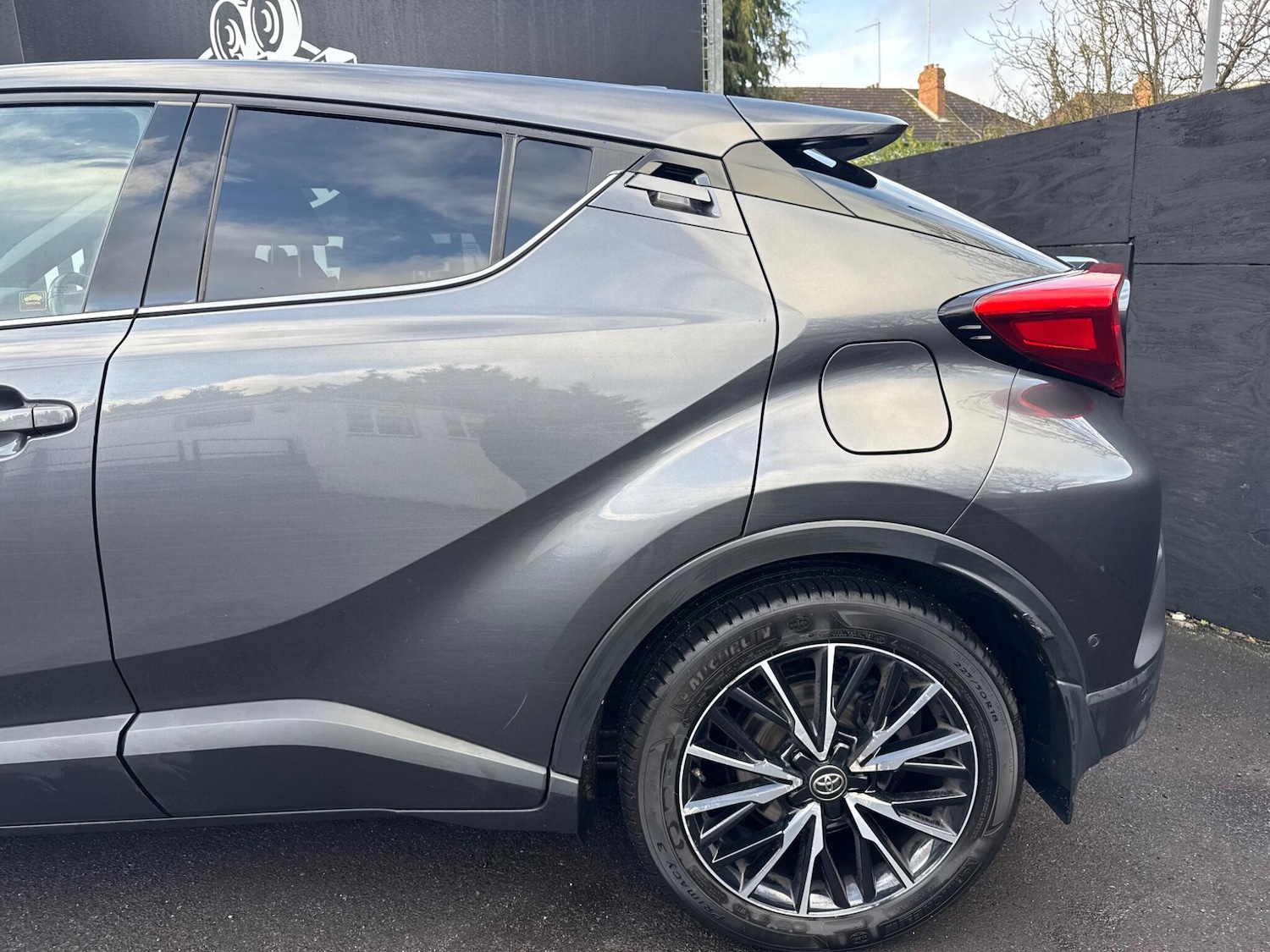 Used Toyota C-HR 2018 for sale - 77524420: Photo 9