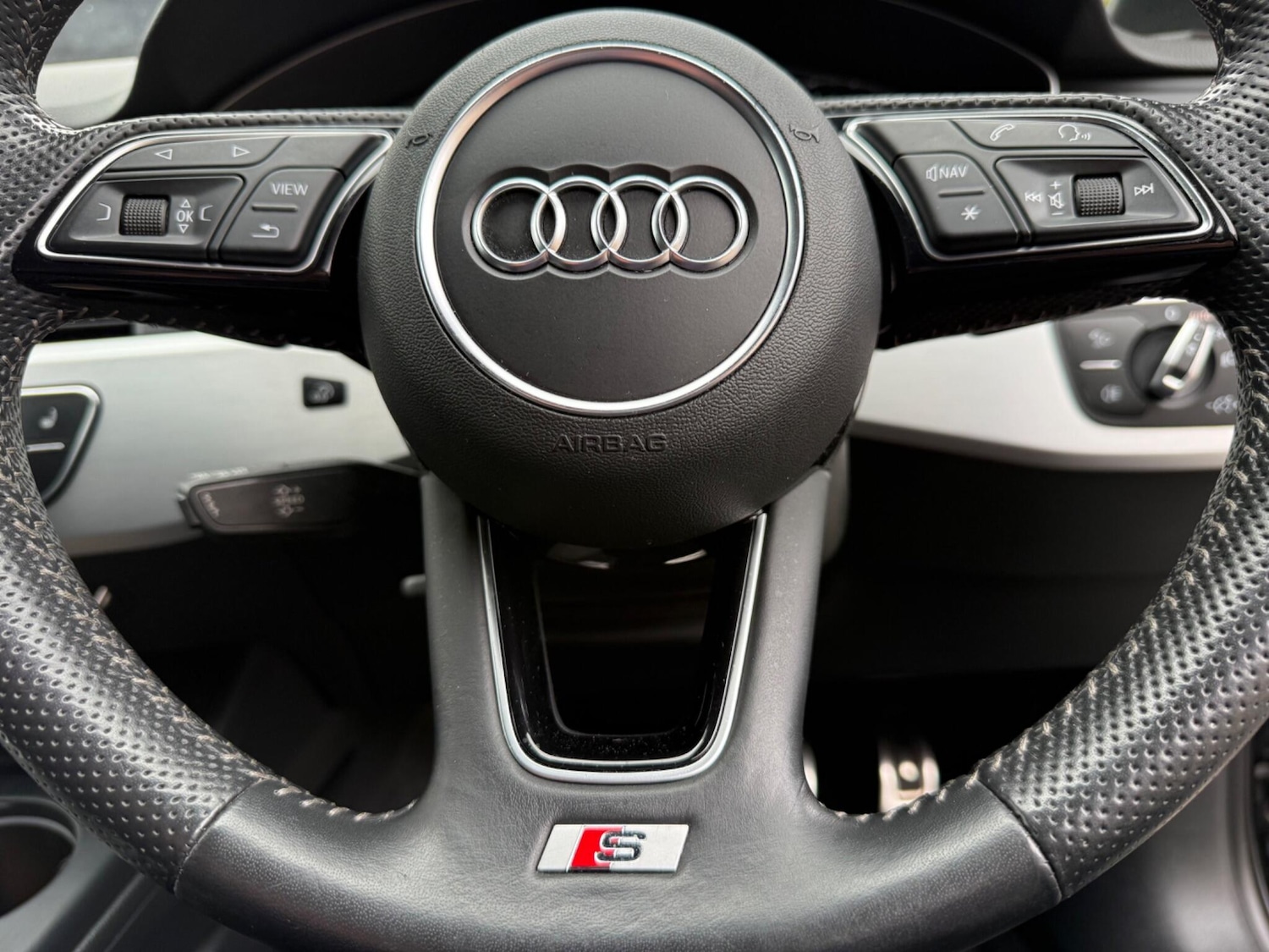 Used Audi A4 2019 for sale - 77331247: Photo 38