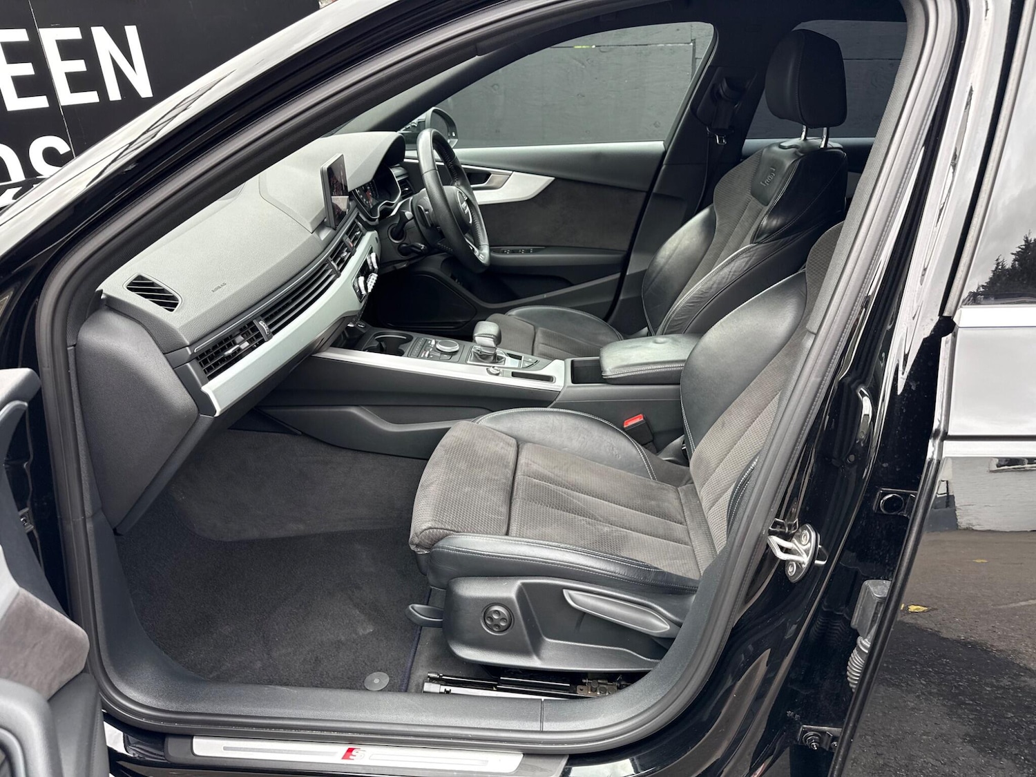 Used Audi A4 2019 for sale - 77331247: Photo 42