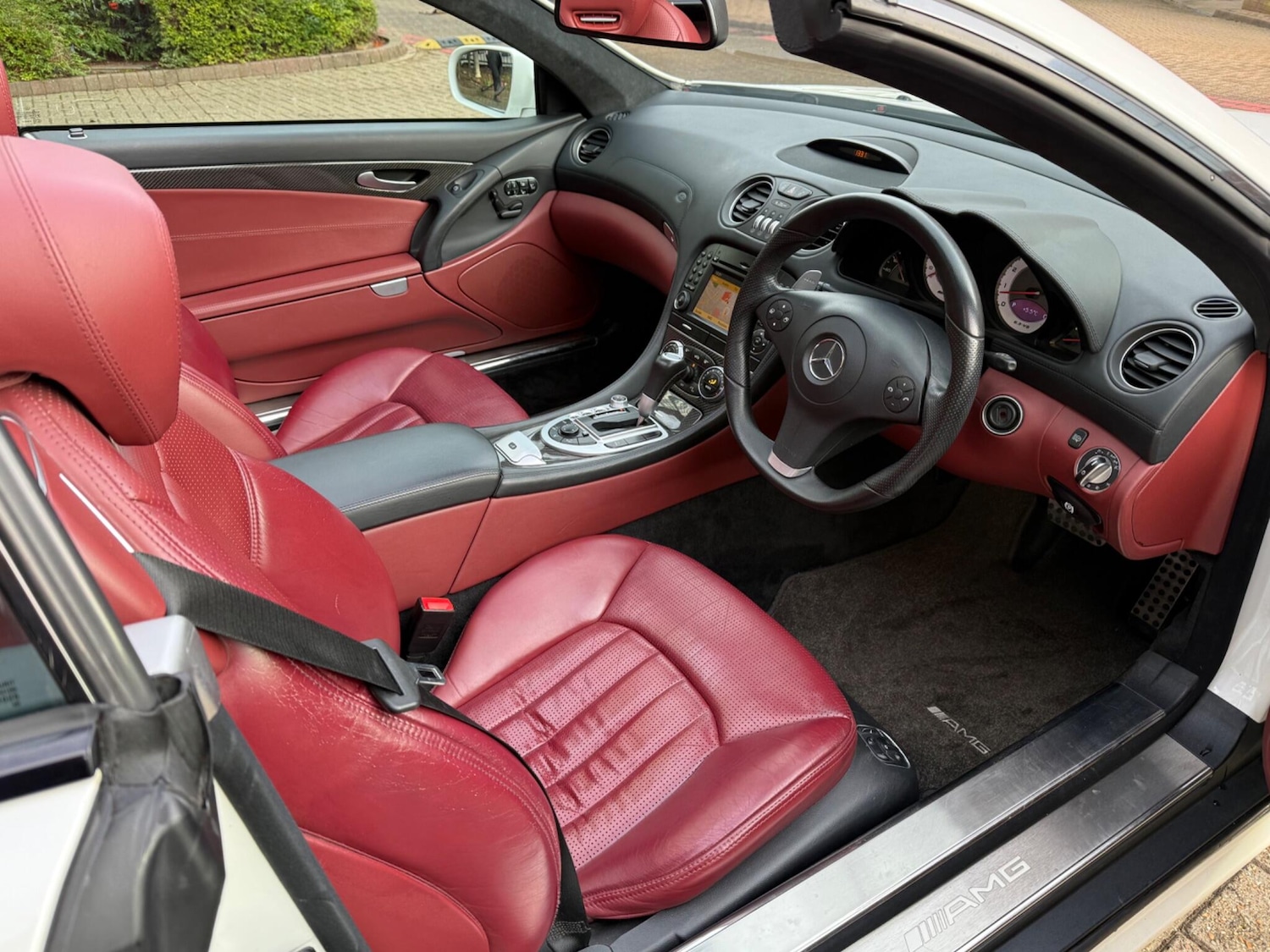 Used Mercedes-Benz SL 2009 for sale - 77658810: Photo 40