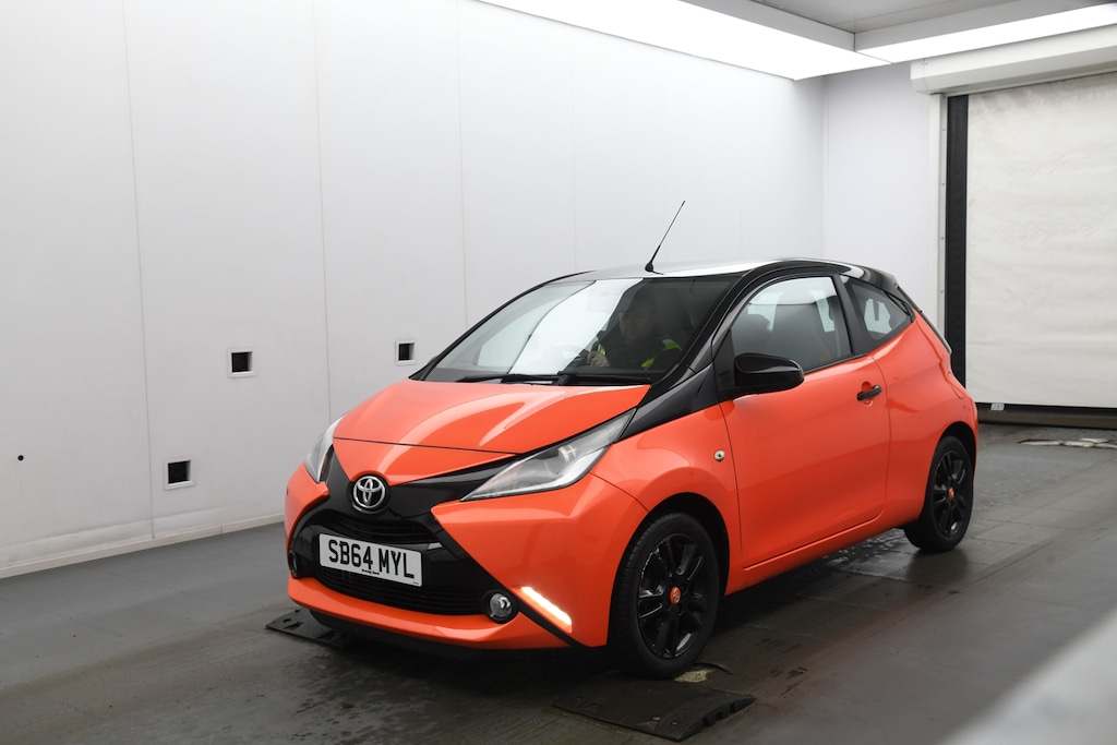 Used Toyota AYGO 2015 for sale - 77519544: Photo 3