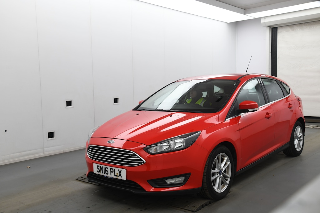 Used Ford Focus 2016 for sale - 78094886: Photo 3