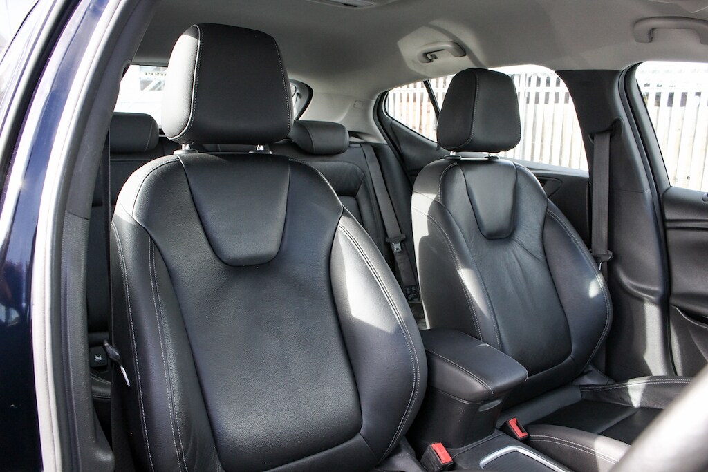 Used Vauxhall Astra 2018 for sale - 77934799: Photo 15